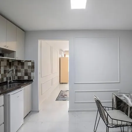 Cozy & Comfy Studio At Beyoglu - 35 Istanbul